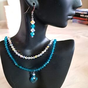 Elegant Crystal Necklace and Earring Set